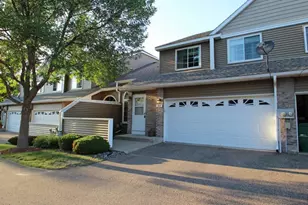 207 Primrose Ct, Vadnais Heights, MN 55127 - Photo 1