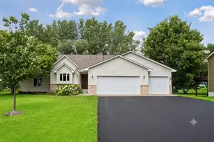 253 Teckla Ct, Lino Lakes, MN 55014 - Photo 7