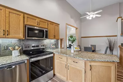 253 Teckla Court, Lino Lakes, MN 55014 - Photo 3