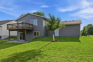 747 Louisiana St NW, Hutchinson, MN 55350 - Photo 27