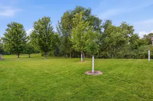 747 Louisiana St NW, Hutchinson, MN 55350 - Photo 23