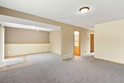 747 Louisiana Street NW, Hutchinson, MN 55350 - Photo 17