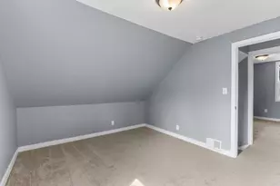 654 Winslow Ave, Saint Paul, MN 55107 - Photo 23