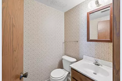 3915 Gershwin Avenue N, Oakdale, MN 55128 - Photo 21