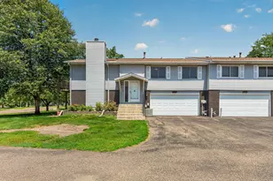 3915 Gershwin Ave N, Oakdale, MN 55128 - Photo 1