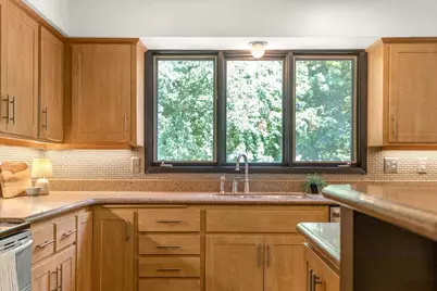 606 Carver Beach Road, Chanhassen, MN 55317 - Photo 23