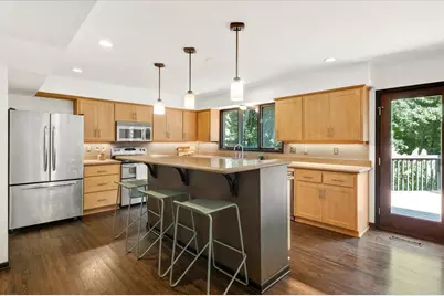 606 Carver Beach Road, Chanhassen, MN 55317 - Photo 21