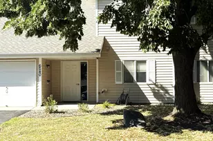 6240 Magda Dr, Maple Grove, MN 55369 - Photo 17