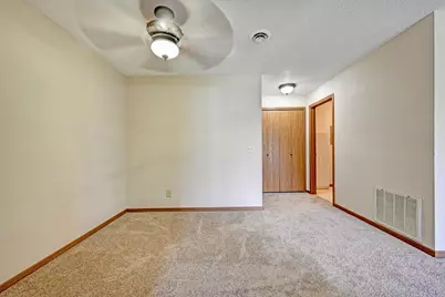 6240 Magda Drive #D, Maple Grove, MN 55369 - Photo 5