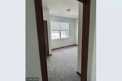 8341 Lyndale Avenue S #424, Bloomington, MN 55420 - Photo 11