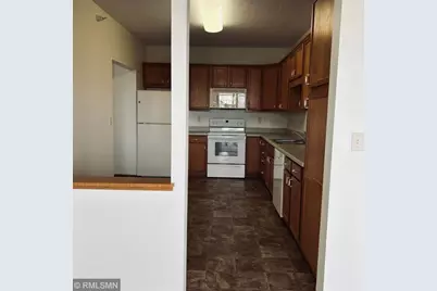 8341 Lyndale Avenue S #424, Bloomington, MN 55420 - Photo 3