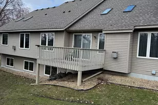 9113 Medley Cir, Golden Valley, MN 55427 - Photo 45