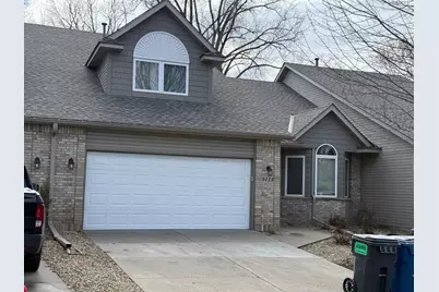 9113 Medley Circle, Golden Valley, MN 55427 - Photo 3