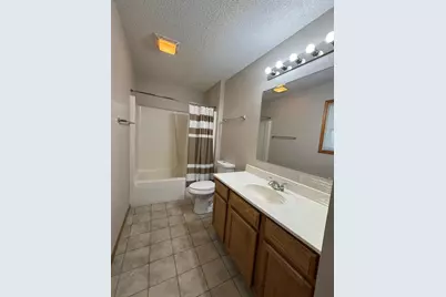 2321 Lyndale Avenue N, Minneapolis, MN 55411 - Photo 3