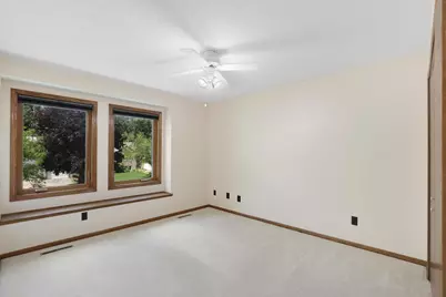 12930 Emmer Place, Apple Valley, MN 55124 - Photo 23