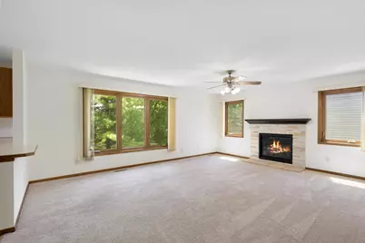 12930 Emmer Place, Apple Valley, MN 55124 - Photo 5