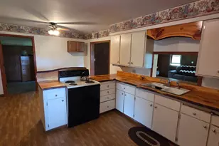 995 16th St, Barron, WI 54812 - Photo 9