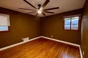 4333 Rahn Rd, Eagan, MN 55122 - Photo 5