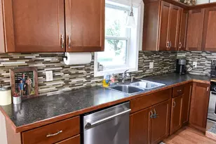 704 Tindolph Ave S, Thief River Falls, MN 56701 - Photo 17