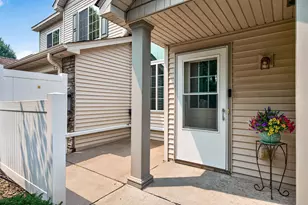 375 Arrowhead Dr, Lino Lakes, MN 55014 - Photo 3