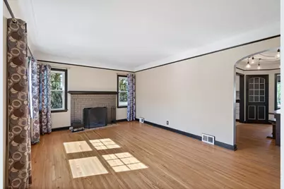 4048 17th Avenue S, Minneapolis, MN 55407 - Photo 5