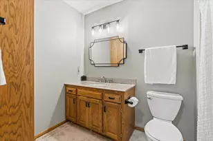 1309 Fremont Ct, Burnsville, MN 55306 - Photo 17