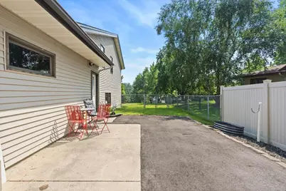 1309 Fremont Court, Burnsville, MN 55306 - Photo 31