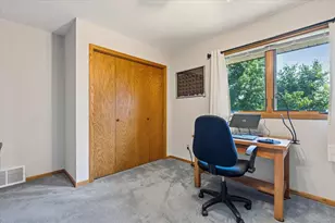 1309 Fremont Ct, Burnsville, MN 55306 - Photo 23
