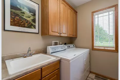 117 Grovebrook Drive, Mankato, MN 56001 - Photo 19