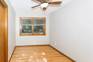 2264 Rice Creek Rd, New Brighton, MN 55112 - Photo 15