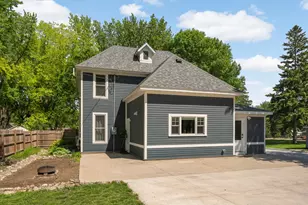 408 N 6th St, Henderson, MN 56044 - Photo 35