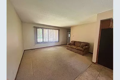 812 E Oak Street, Redwood Falls, MN 56283 - Photo 7