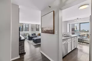 433 S 7th St, Minneapolis, MN 55415 - Photo 11
