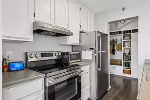 433 S 7th St, Minneapolis, MN 55415 - Photo 23