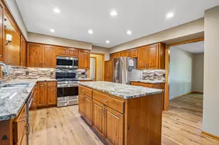 13710 61st Ave N, Plymouth, MN 55446 - Photo 11