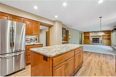 13710 61st Avenue N, Plymouth, MN 55446 - Photo 7