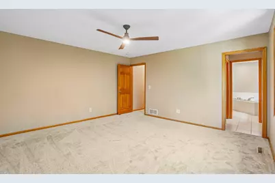 13710 61st Avenue N, Plymouth, MN 55446 - Photo 27
