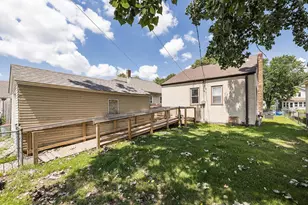 1122 Sherburne Ave, Saint Paul, MN 55104 - Photo 23