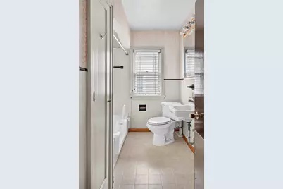 1122 Sherburne Avenue, Saint Paul, MN 55104 - Photo 9