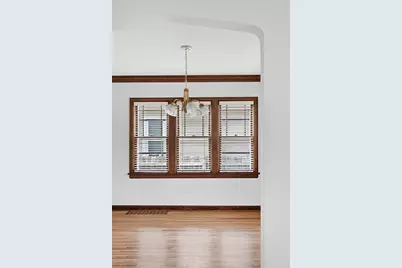 1122 Sherburne Avenue, Saint Paul, MN 55104 - Photo 25