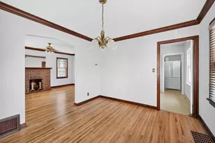 1122 Sherburne Ave, Saint Paul, MN 55104 - Photo 5