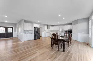 24877 Harvest Meadows Ct, Lakeville, MN 55044 - Photo 11