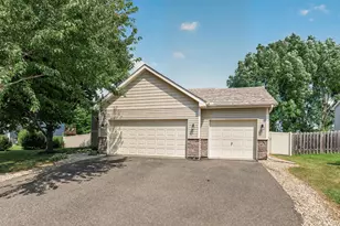 608 Dillon Ave N, Montrose, MN 55363 - Photo 3