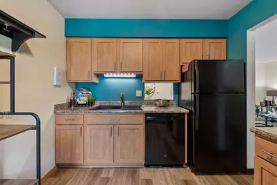 318 E 44th Street, Minneapolis, MN 55409 - Photo 13