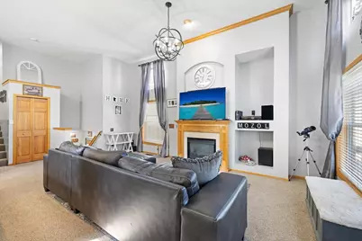 10154 Country Club Curve, Woodbury, MN 55129 - Photo 3