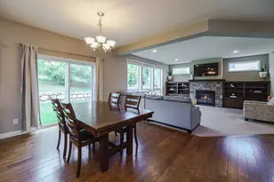 15224 Valley View Dr, Savage, MN 55378 - Photo 13