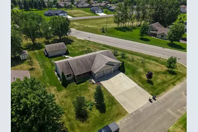 627 5th Street NW, Richmond, MN 56368 - Photo 1