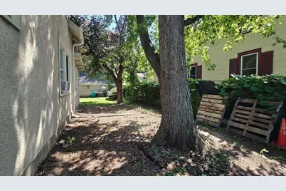 1462 Carroll Avenue, Saint Paul, MN 55104 - Photo 31