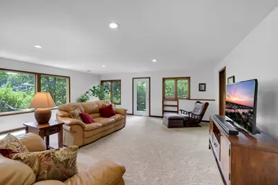 502 Shoreline Drive, Wayzata, MN 55391 - Photo 25