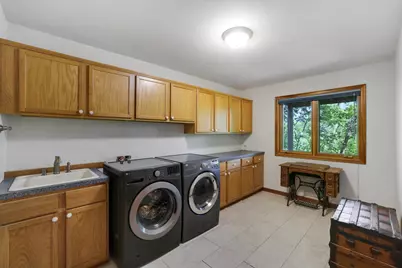 502 Shoreline Drive, Wayzata, MN 55391 - Photo 23